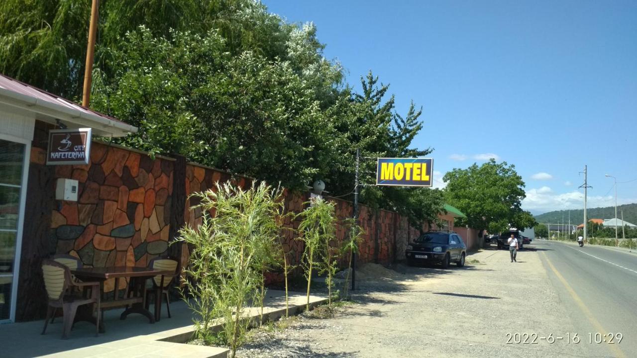 Motel Qusar Exteriér fotografie